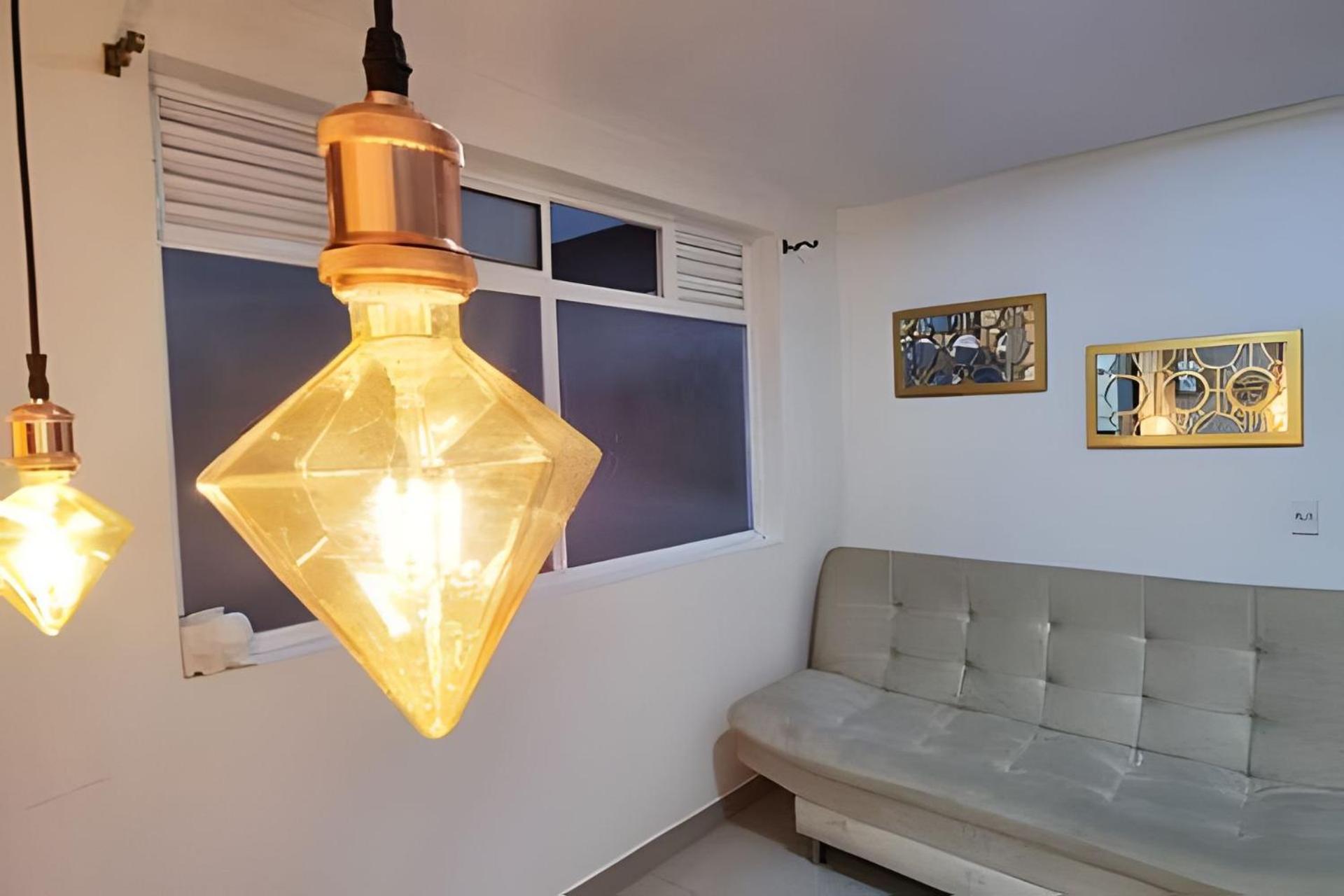 ED SANTO TOMAS LAURELES MEDELLIN