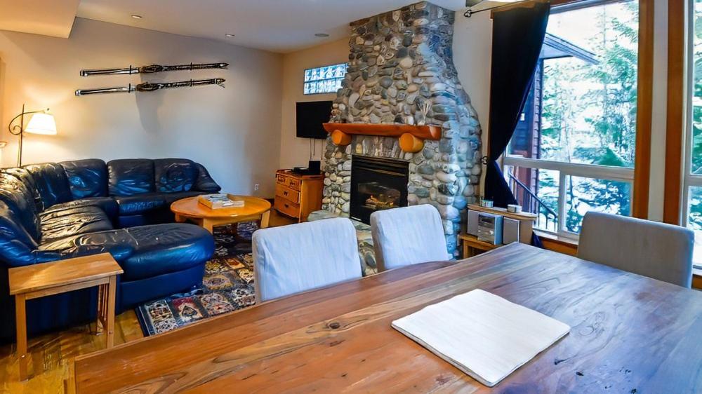 Polar Peak Chalet by Fernie Lodging Company