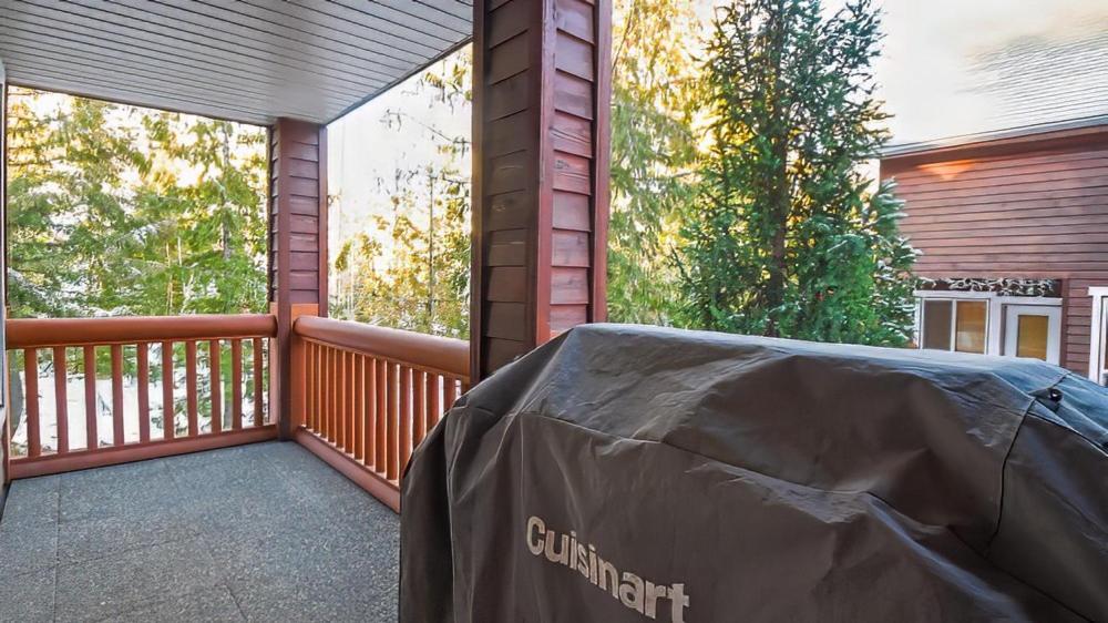 Polar Peak Chalet by Fernie Lodging Company
