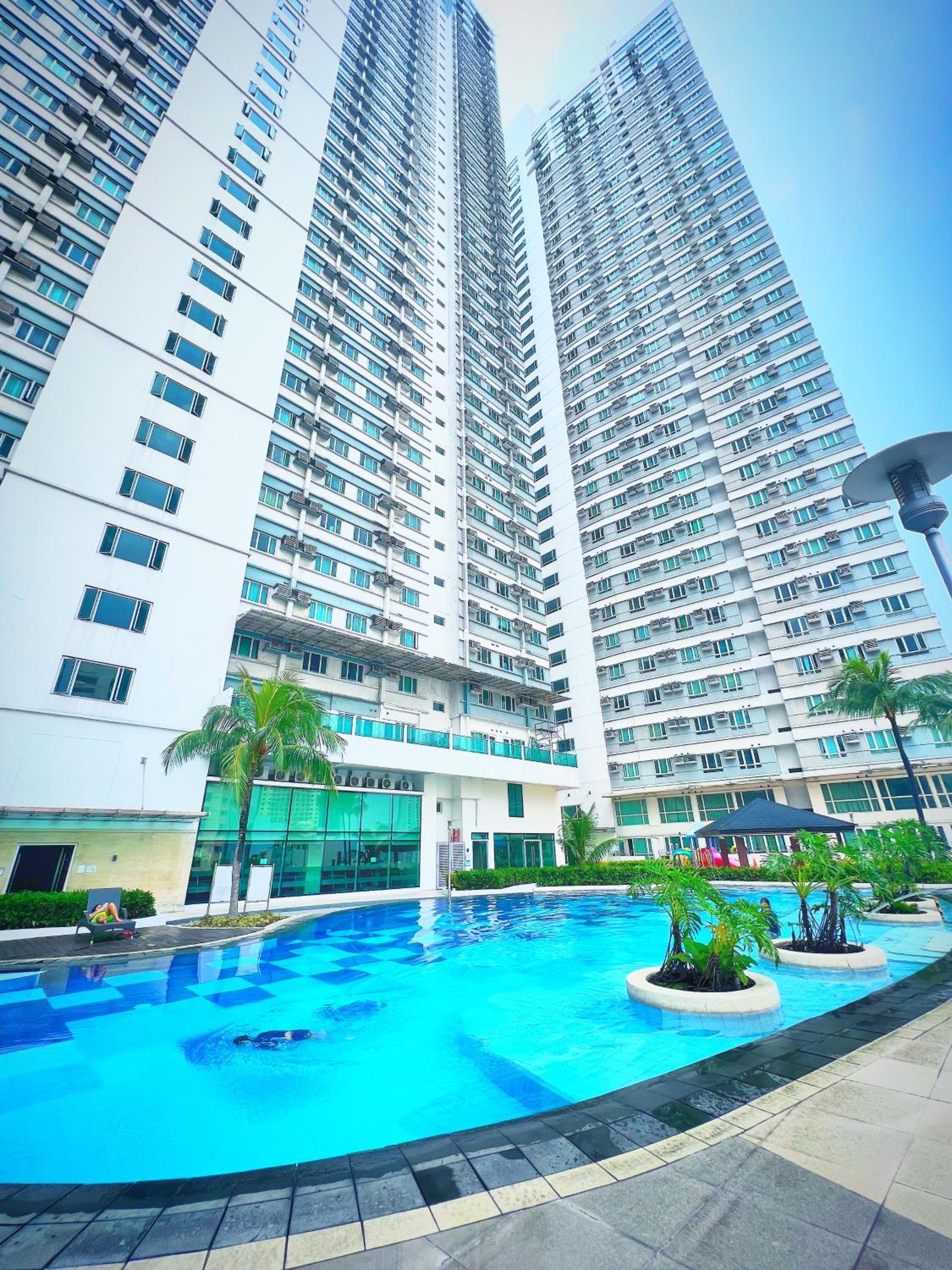 Makati Hotel - main view