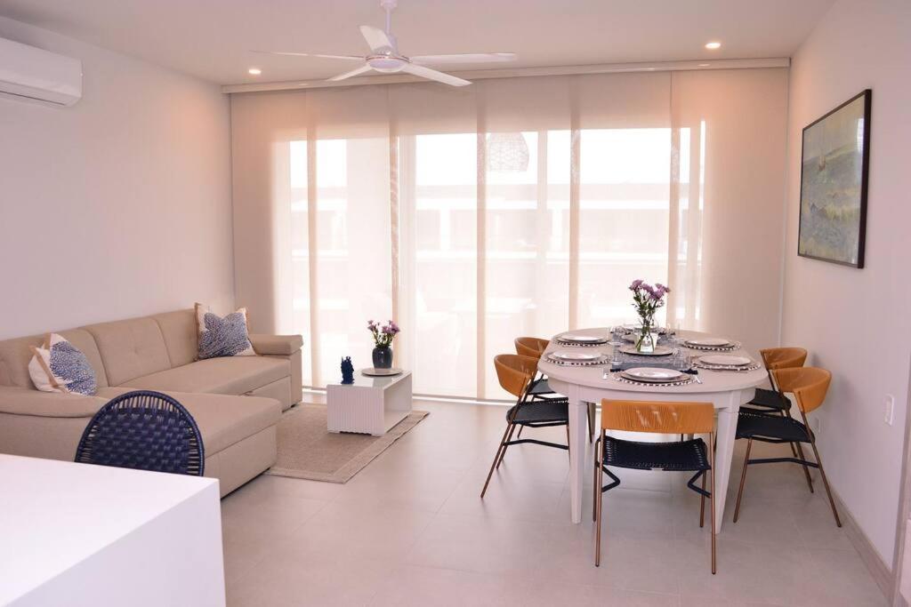Lujoso Penthouse - Vista al Mar - Playa Privada