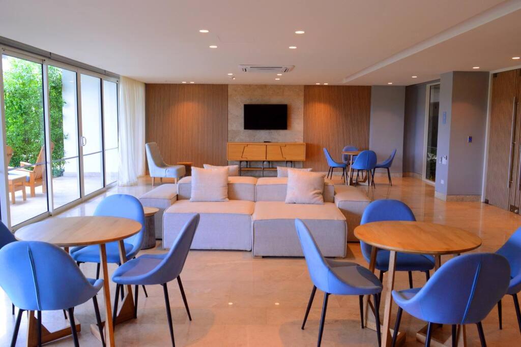Lujoso Penthouse - Vista al Mar - Playa Privada