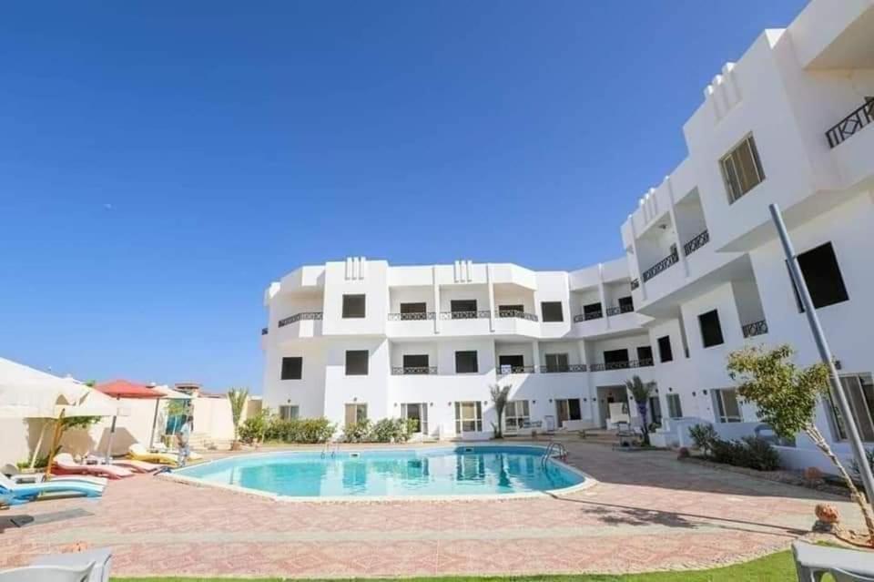 La BONITA FLAT