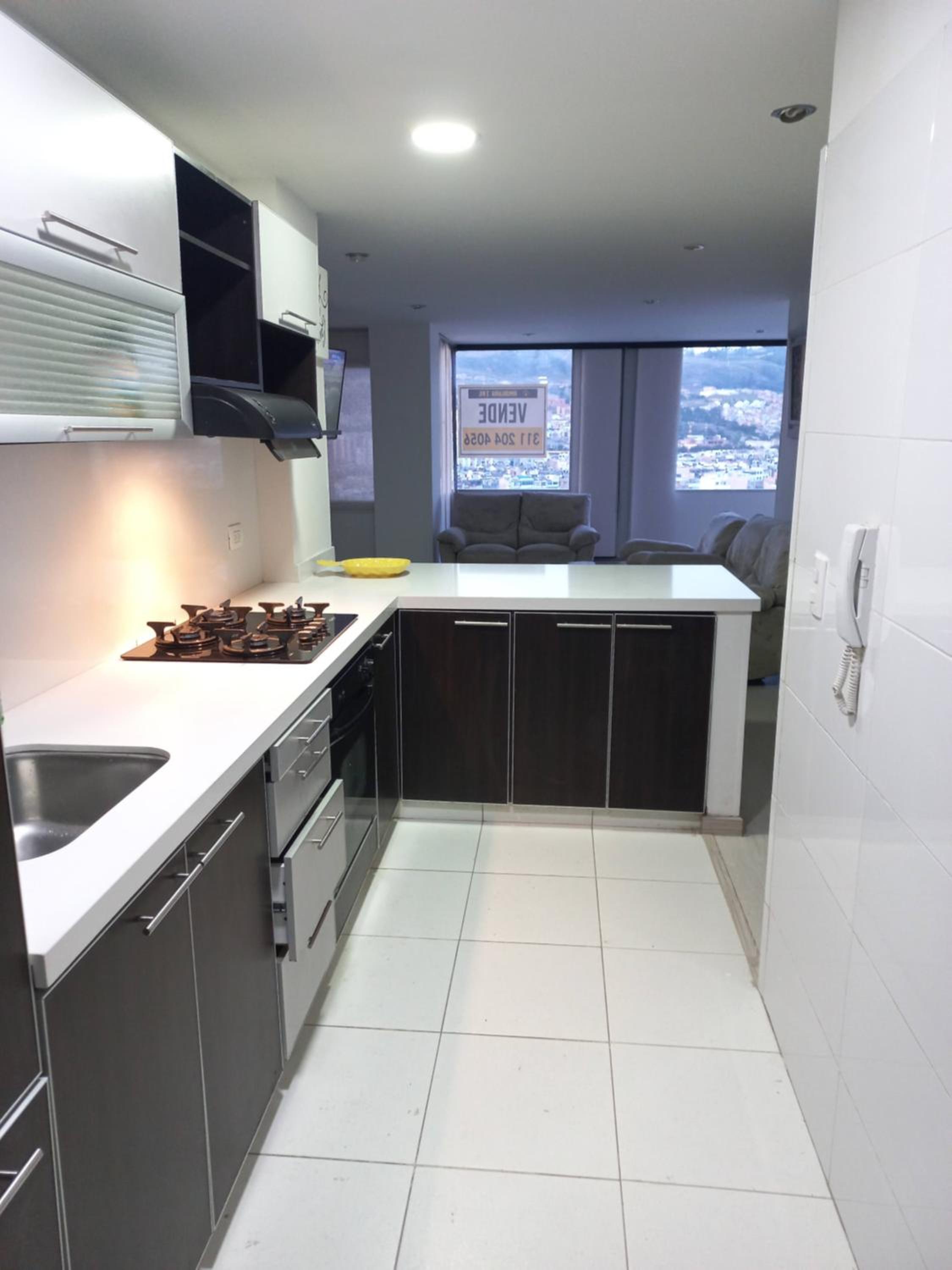 Apartamento Lujoso en las Alturas