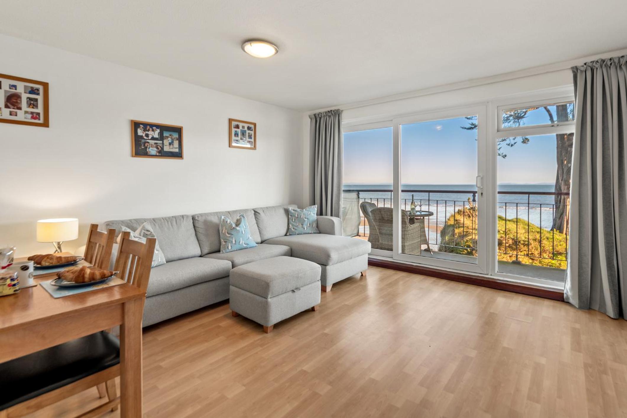 Lifes a Beach - Direct Beach Access Sea Views view 3