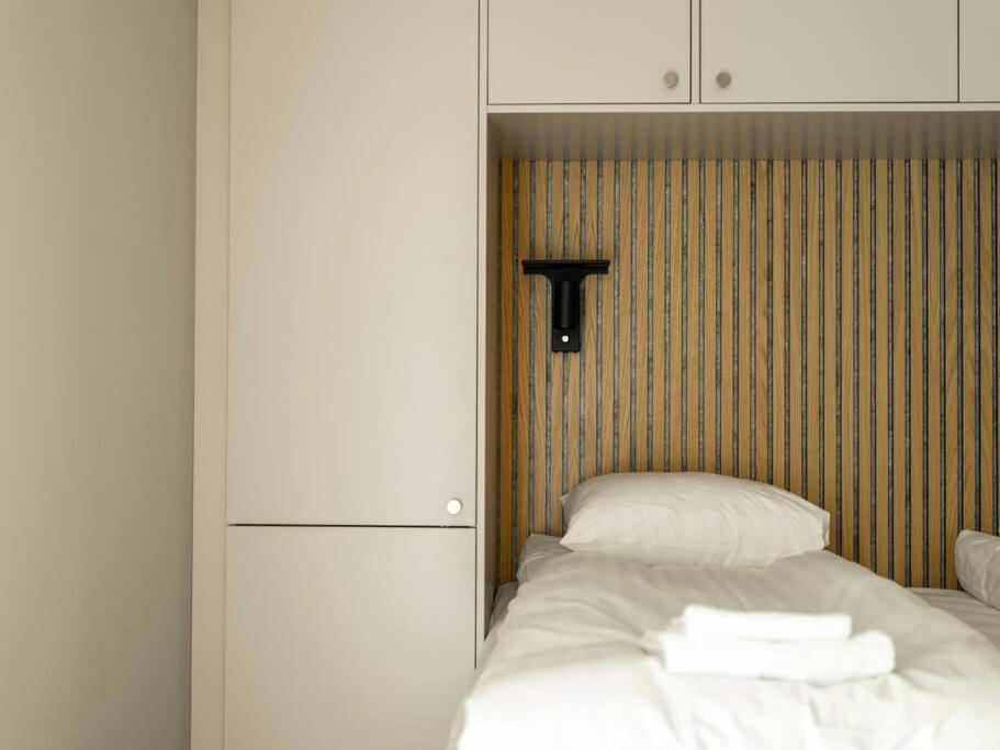 Chic Are Apt for 6 Ski-in-Ski-out with Sauna view 5