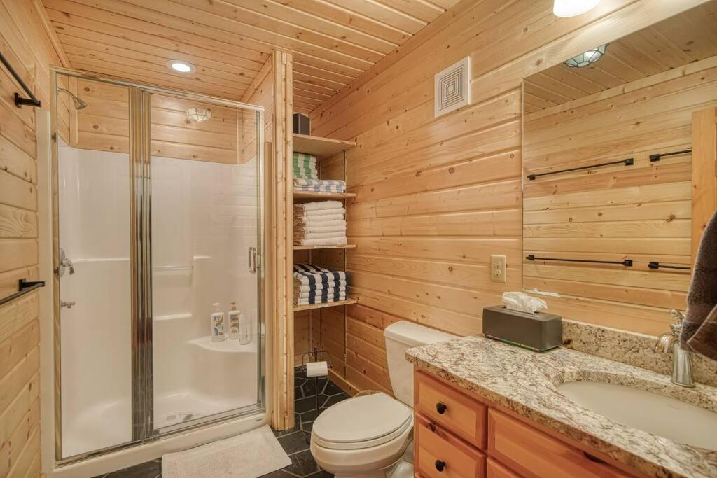 Luxury Lodge Perfect for Family Reunions /Retreats view 3
