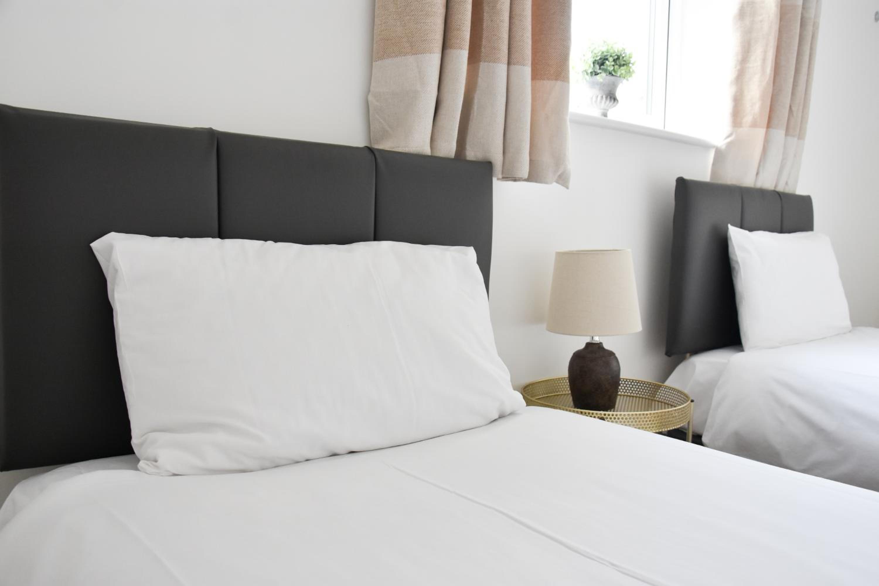 Parkside Apartment