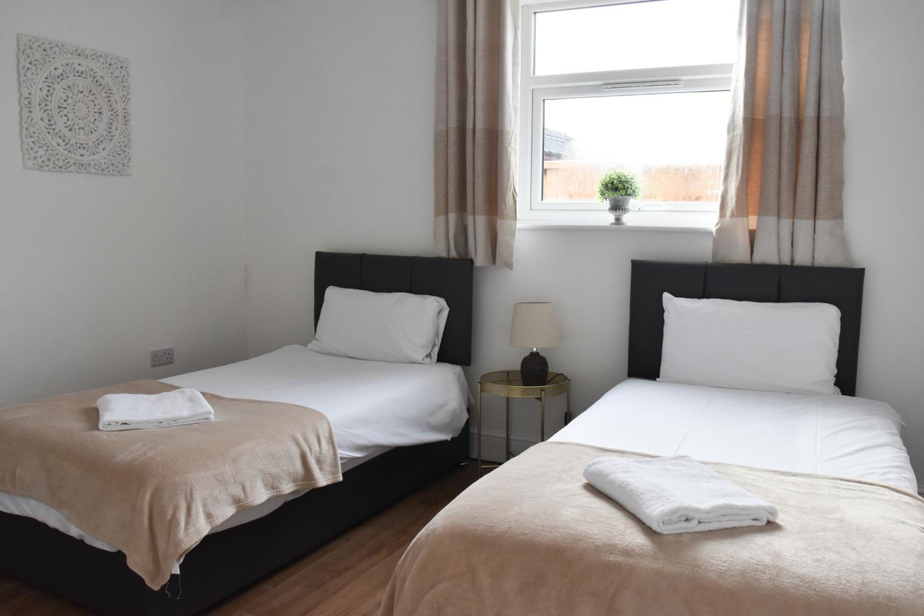Parkside Apartment
