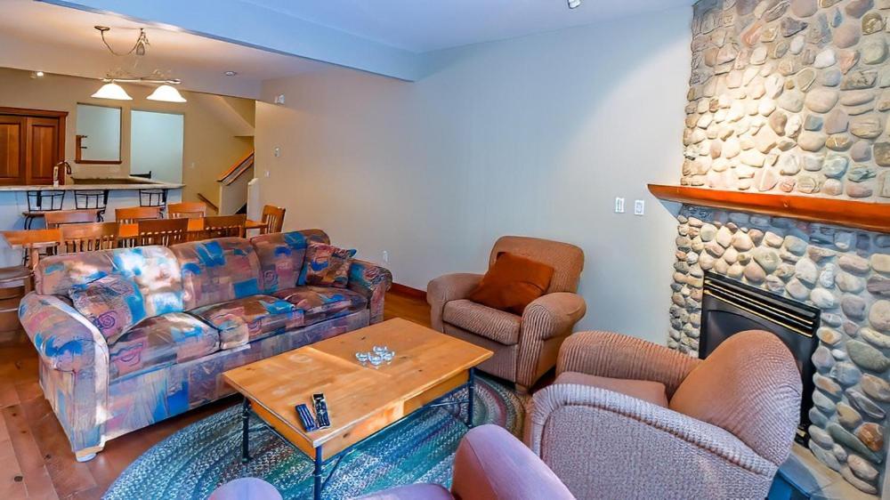 Polar Peak Chalet by Fernie Lodging Company