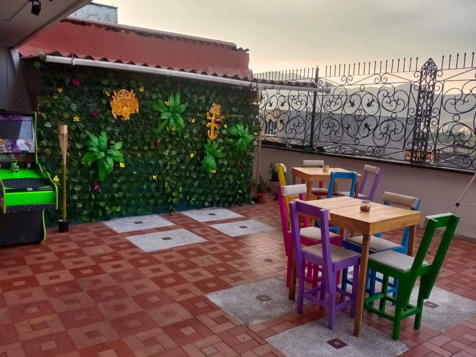Hostel La Iguana Café