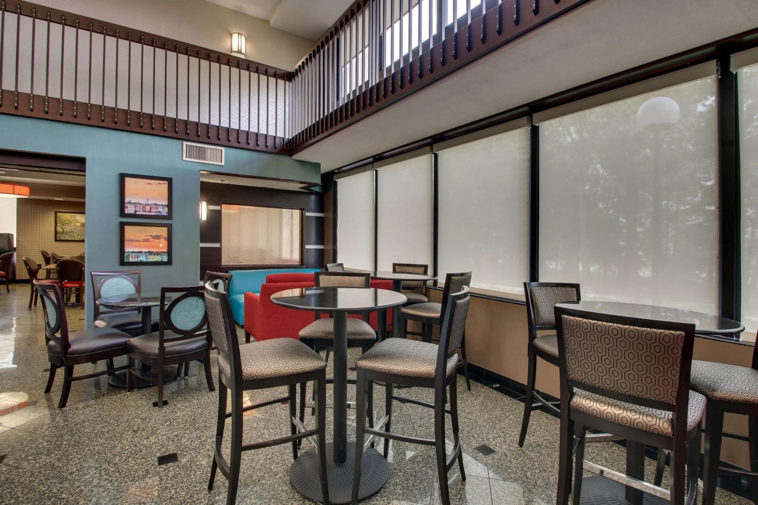 Drury Inn Suites Houston The Woodlands - Property Image 25