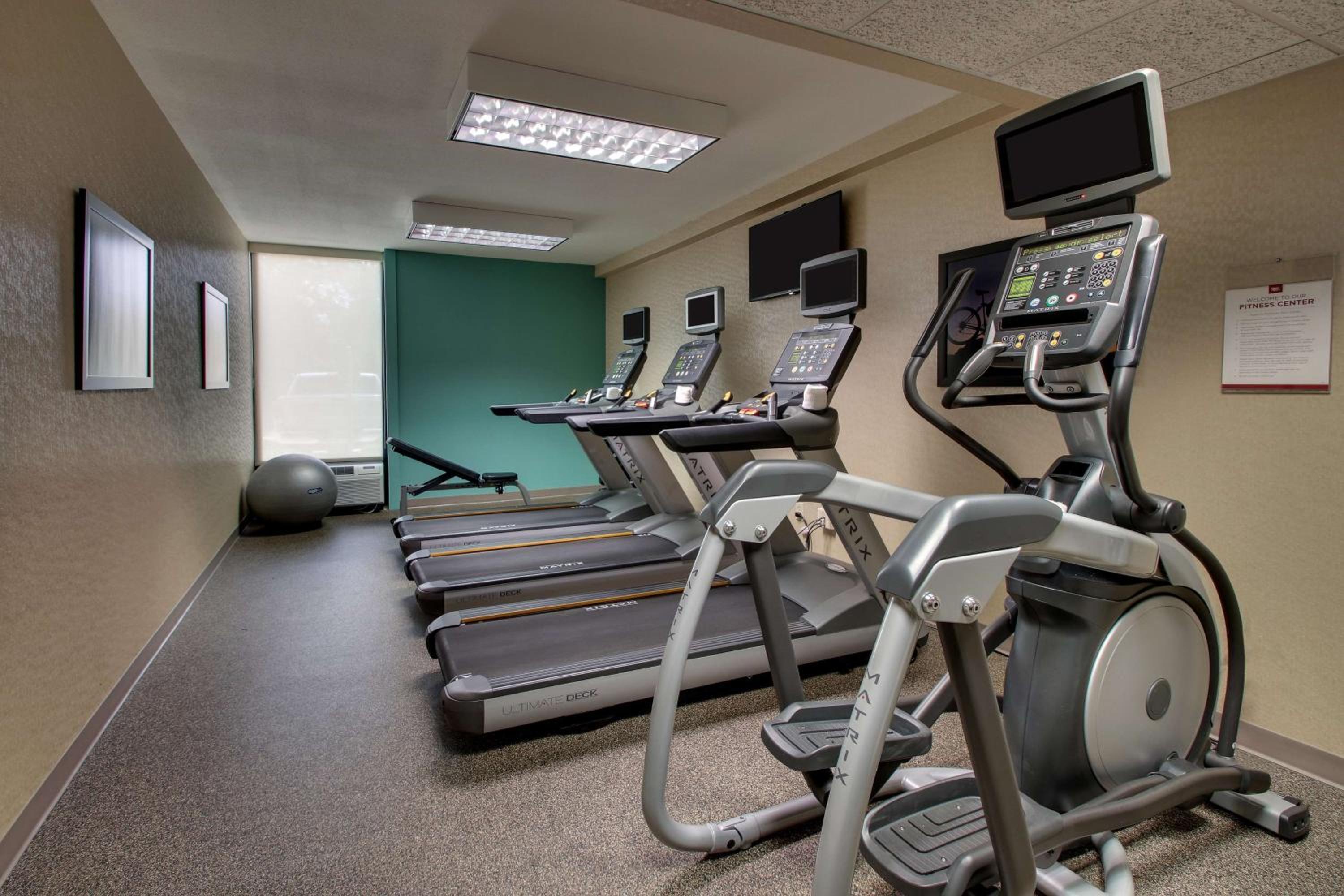Drury Inn  Suites Houston The Woodlands - Property Image 6