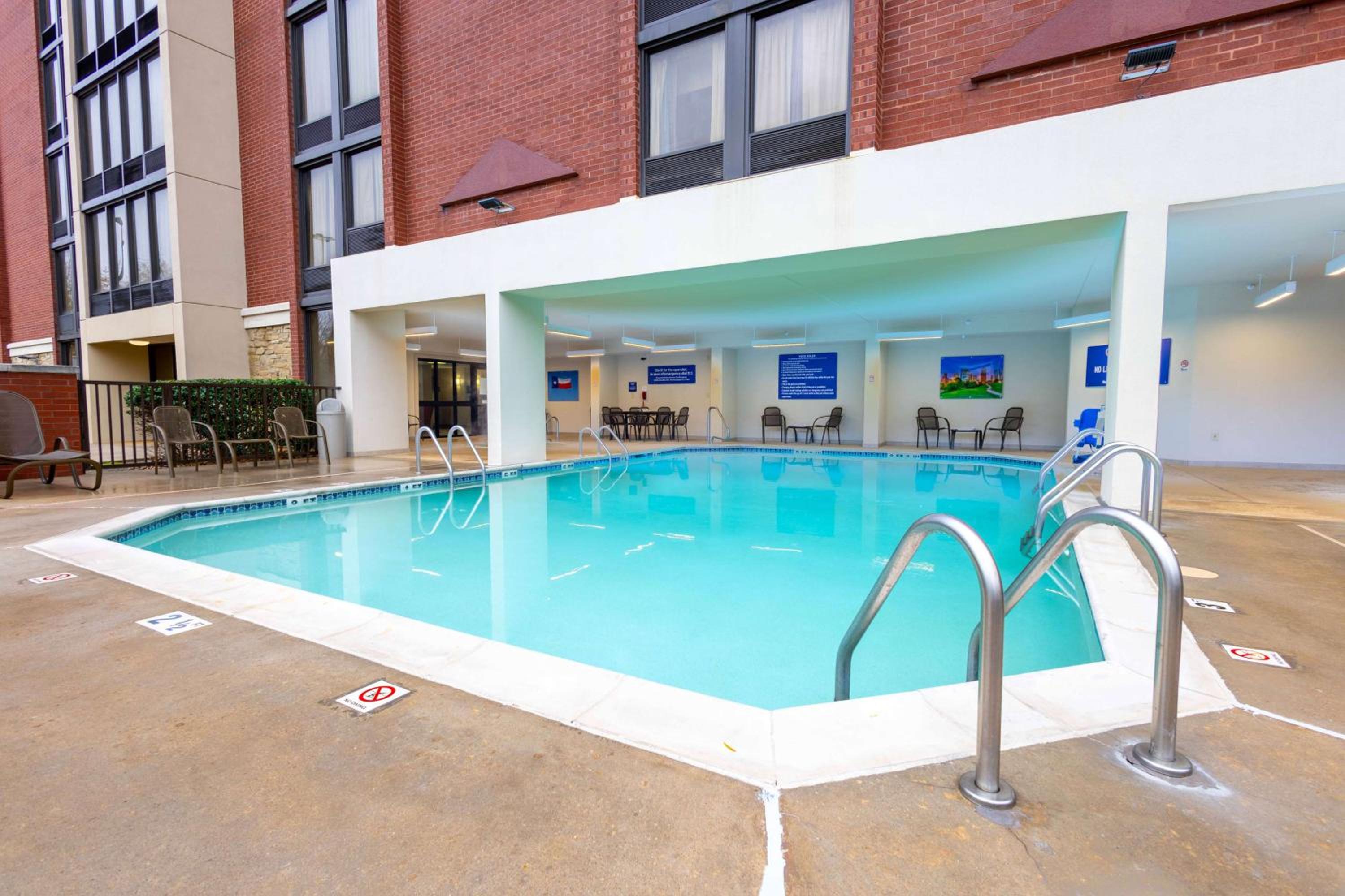 Drury Inn  Suites Houston The Woodlands - Property Image 8