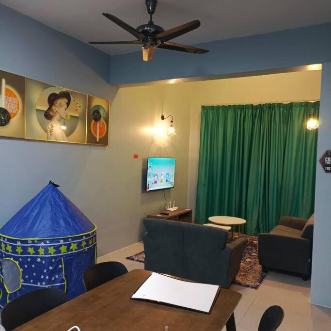 Makmur Homes 1 Penthouse Golden Hills photo 7