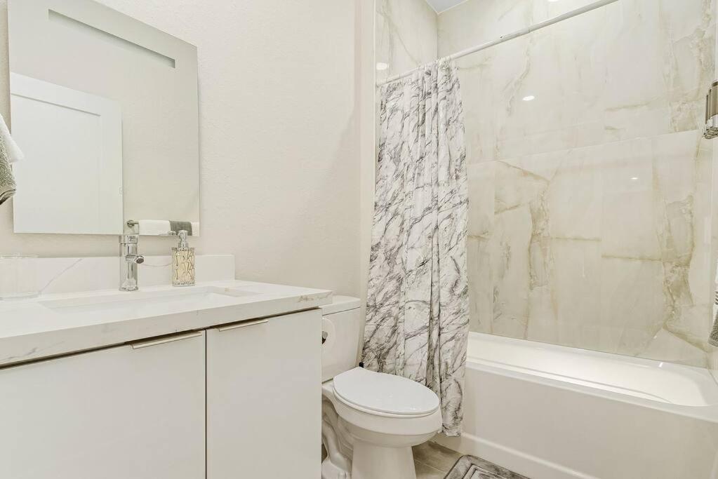 Beach & Relaxation Cape Coral Home with Pool view 4