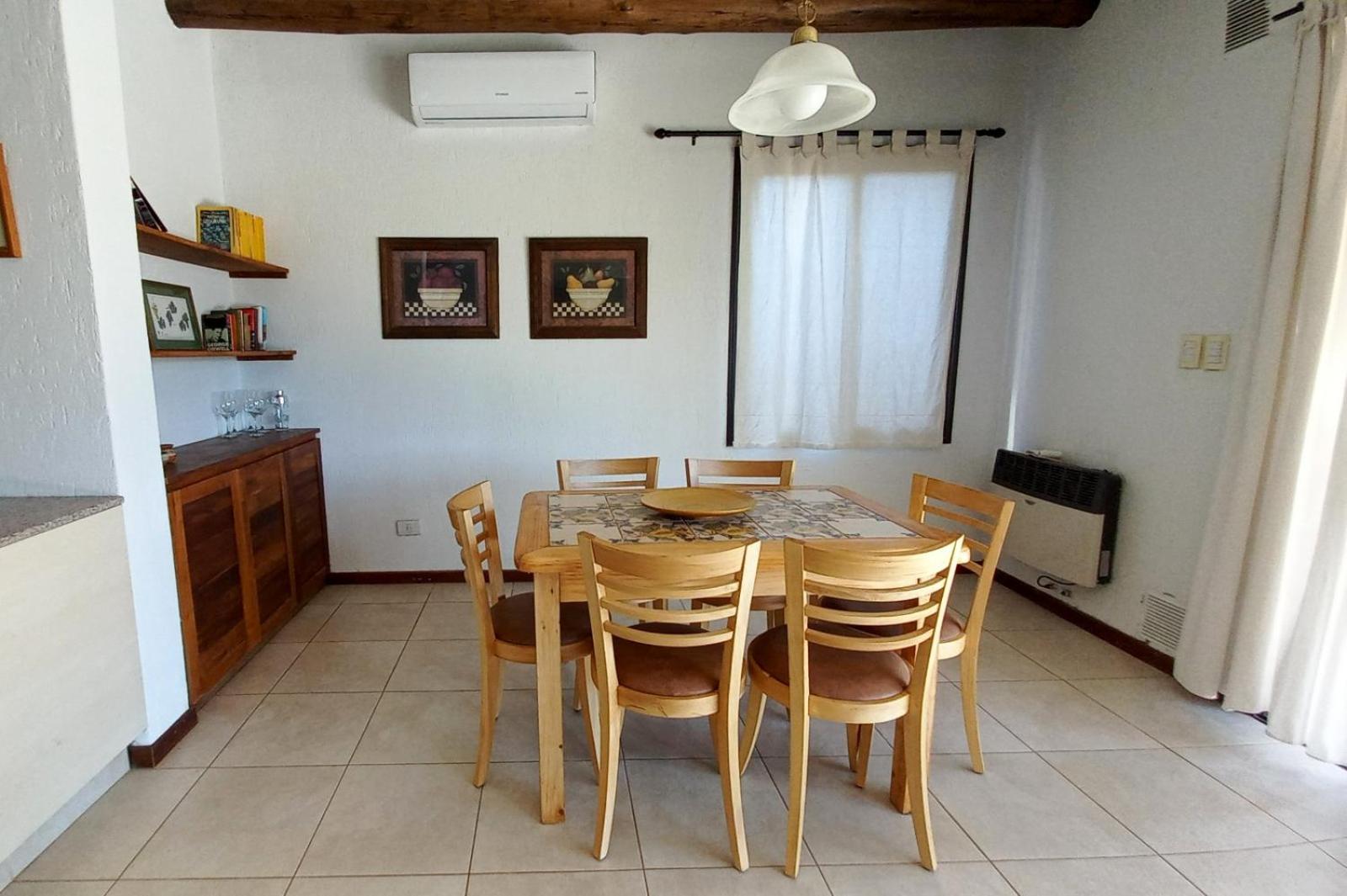 Casa EL Hache - Piscina - Chacras de Coria