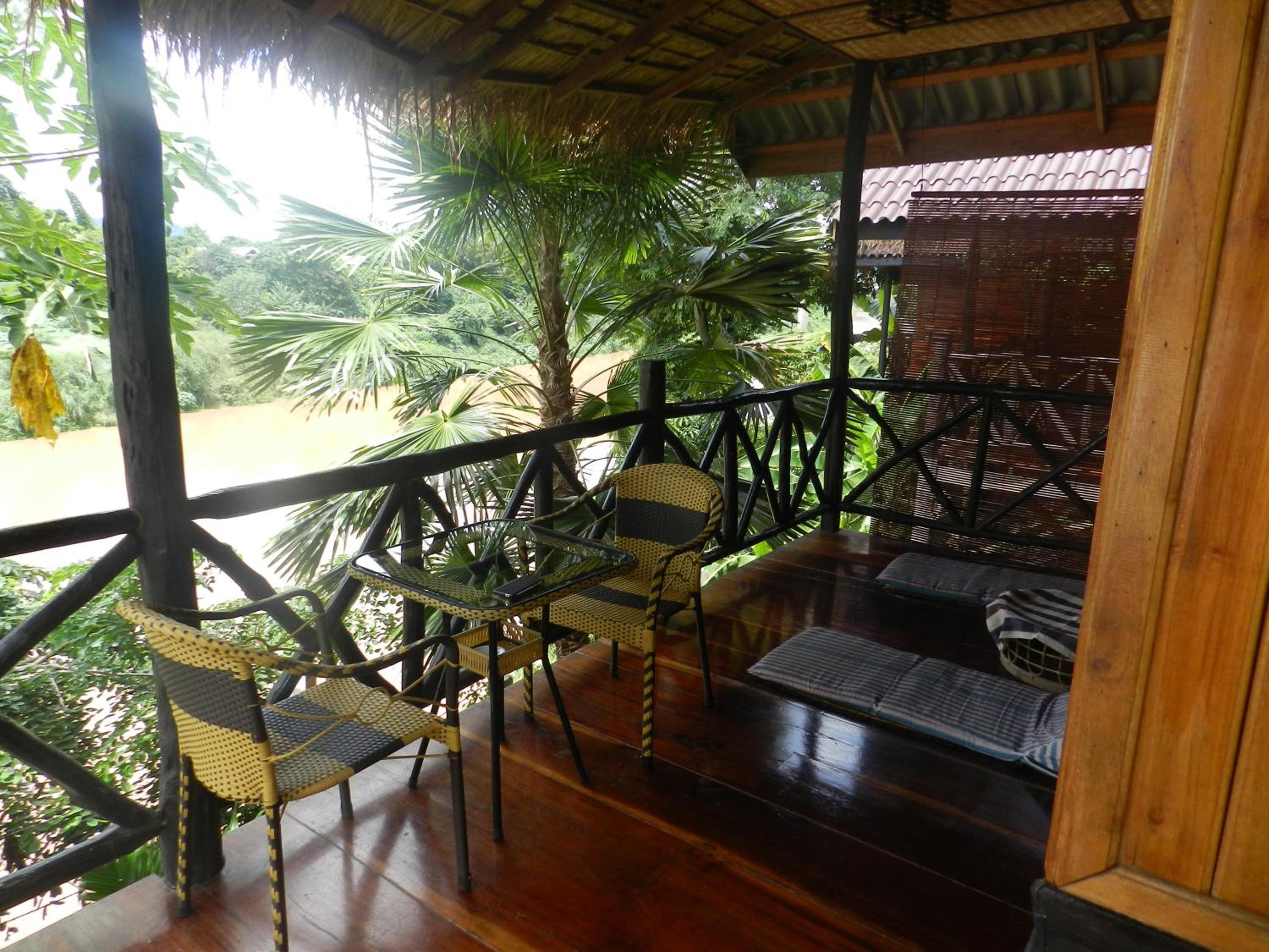 Thongbay Guesthouse
