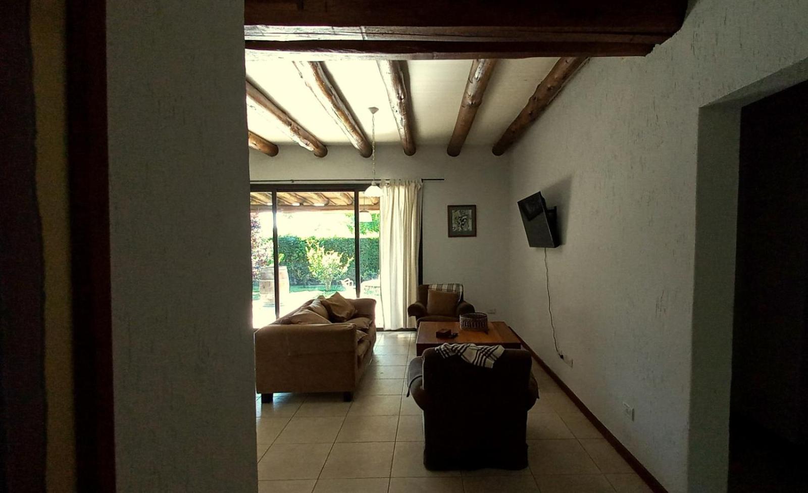 Casa EL Hache - Piscina - Chacras de Coria