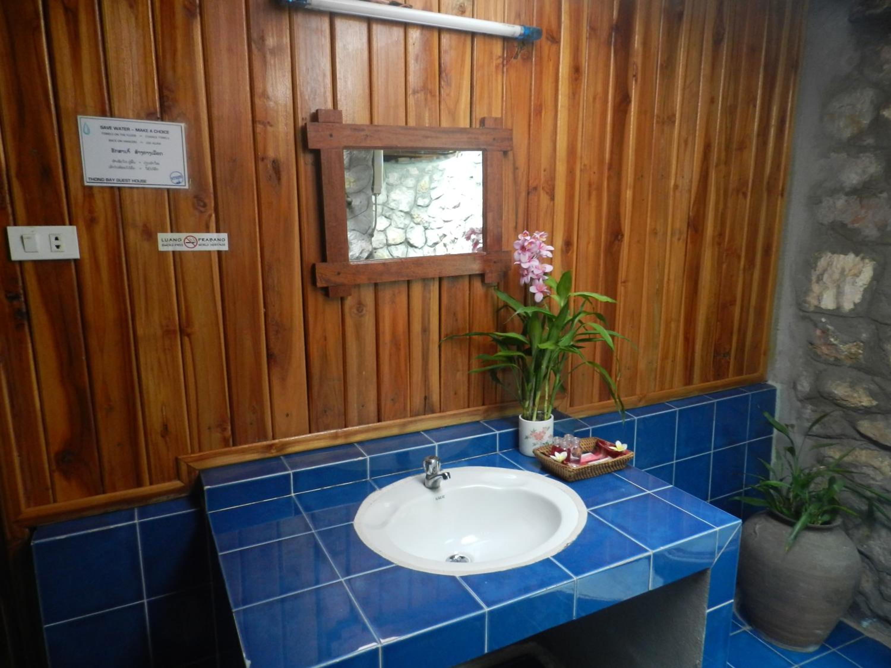 Thongbay Guesthouse