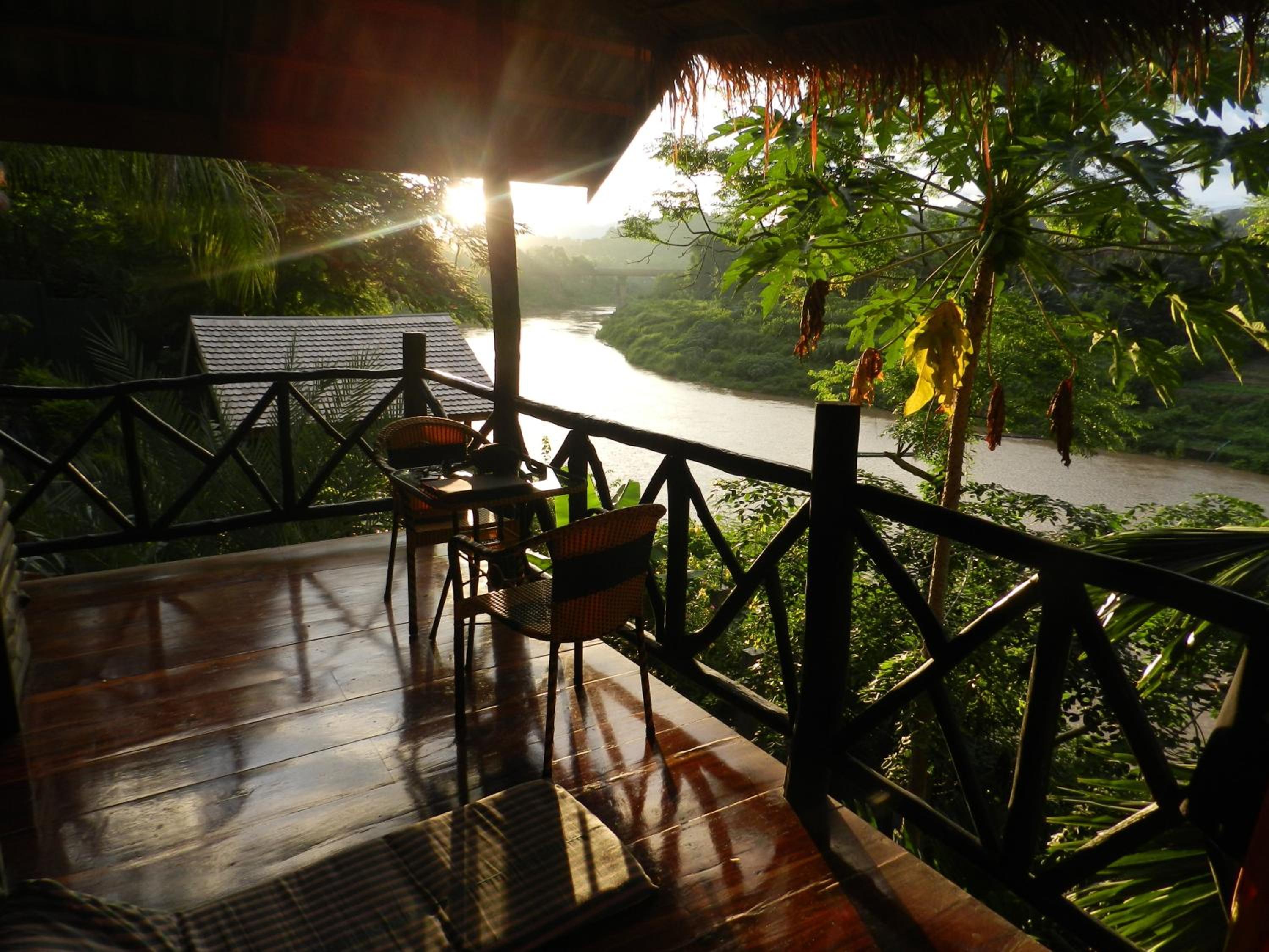 Thongbay Guesthouse