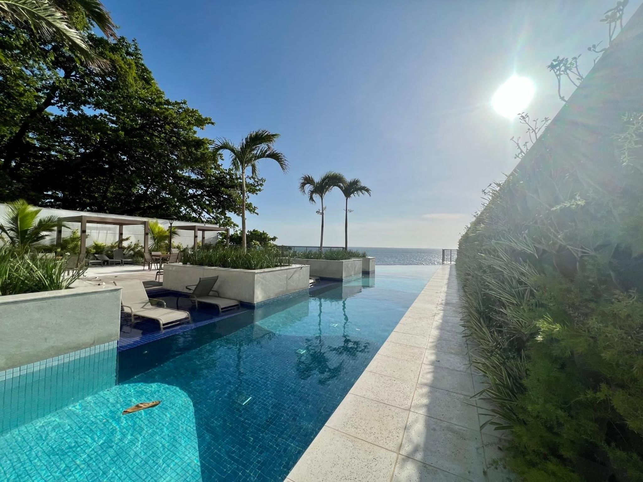 UNU 1108 Beach Class Ondina: Vista Mar, Piscina e+