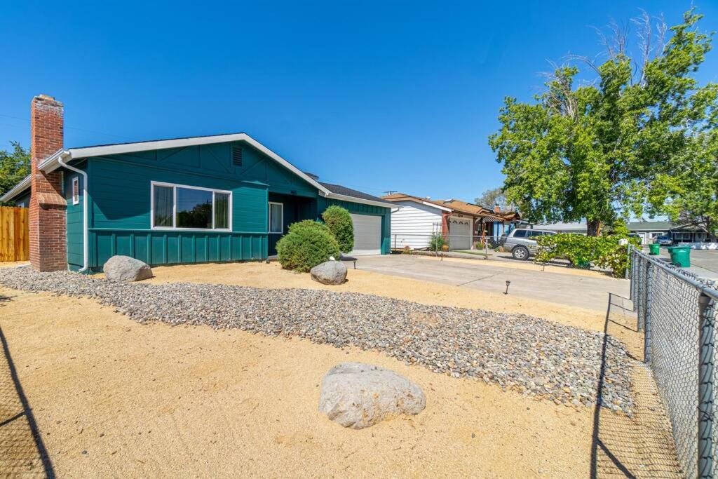 Reno Vacations - Reno Serenade: 3-Bed Urban Sanctuary - Property Image 2