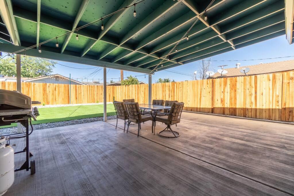 Reno Vacations - Reno Serenade: 3-Bed Urban Sanctuary - Property Image 8