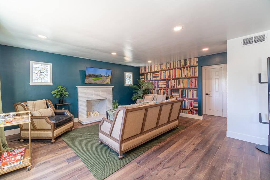 Reno Vacations - Reno Serenade: 3-Bed Urban Sanctuary - Property Image 24