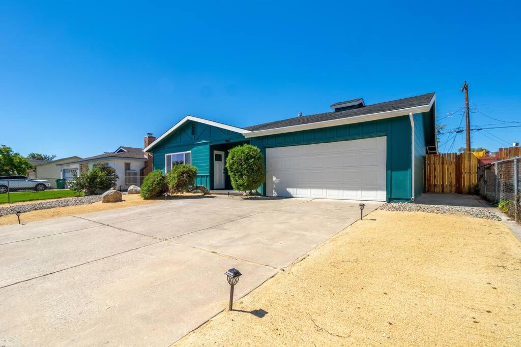Reno Vacations - Reno Serenade: 3-Bed Urban Sanctuary - Property Image 4