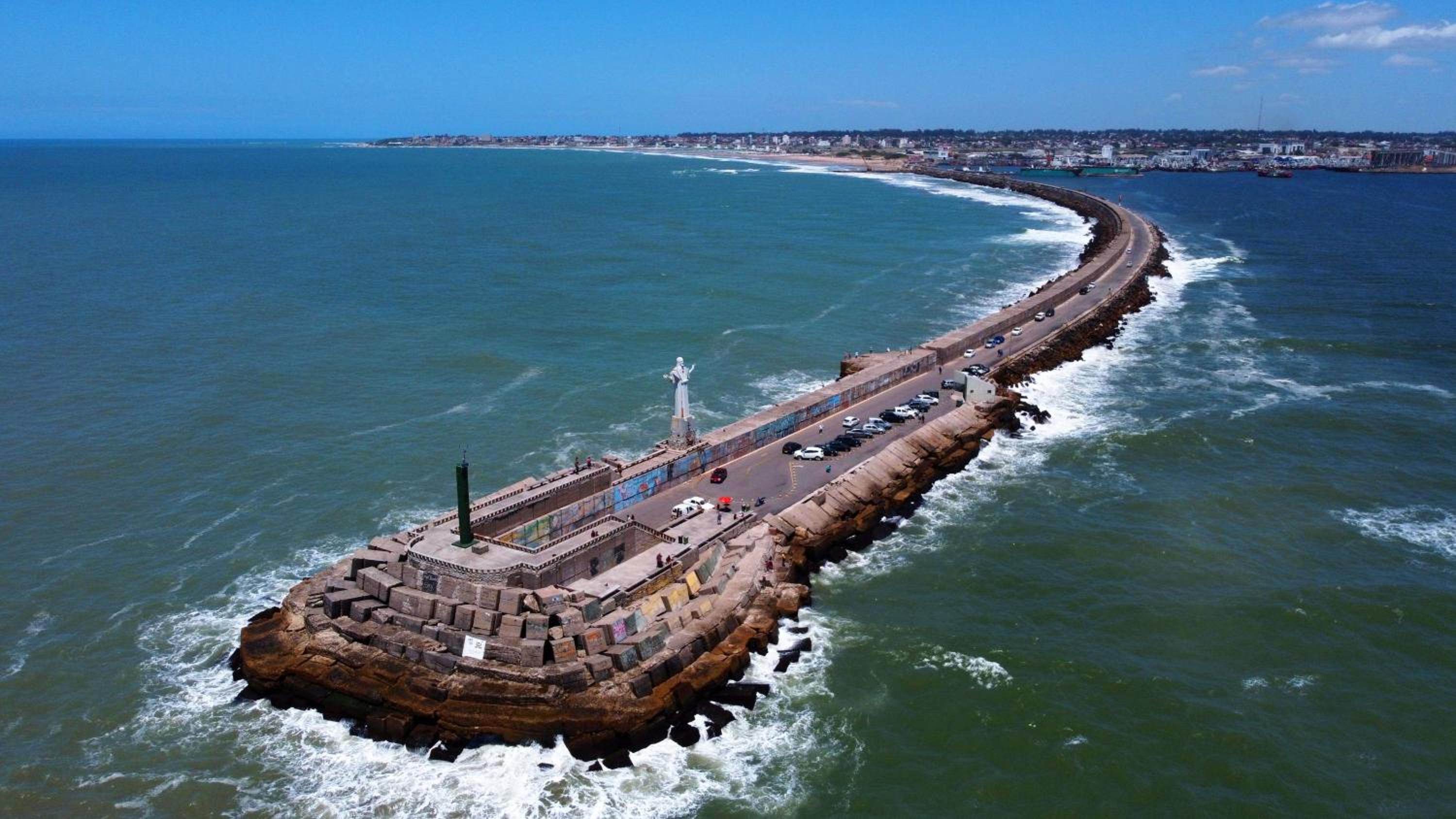 Casa Bruna, Divina y recién Renovada en Mar del Plata proximo Mogotes, a las playas del sur y El Faro - Somos AlojamientosMDQ -