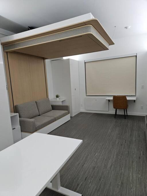 Tremont Smart 11 - A KCM Property view 5
