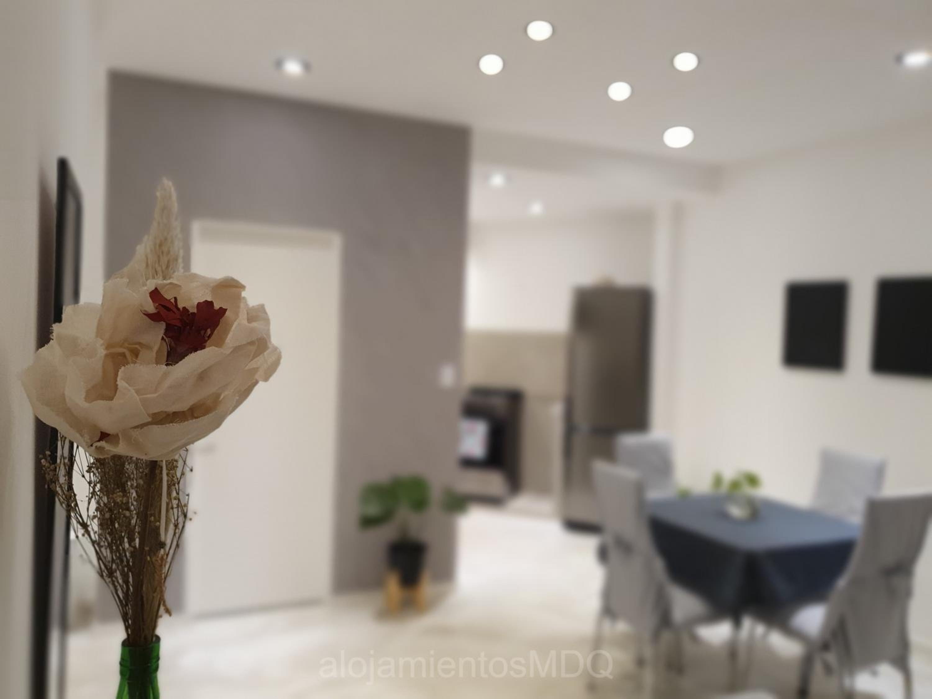 Casa Bruna, Divina y recién Renovada en Mar del Plata proximo Mogotes, a las playas del sur y El Faro - Somos AlojamientosMDQ -