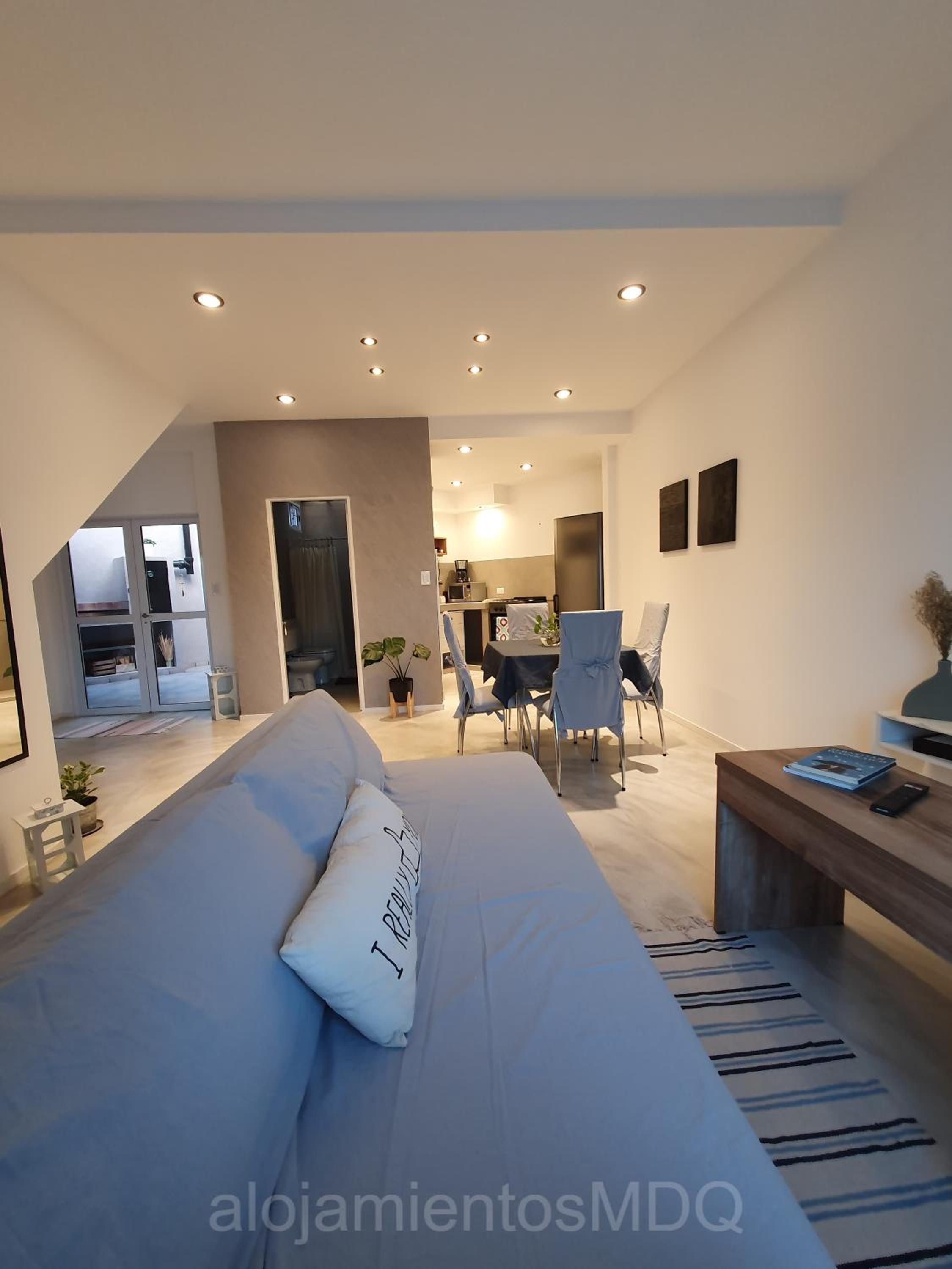 Casa Bruna, Divina y recién Renovada en Mar del Plata proximo Mogotes, a las playas del sur y El Faro - Somos AlojamientosMDQ -