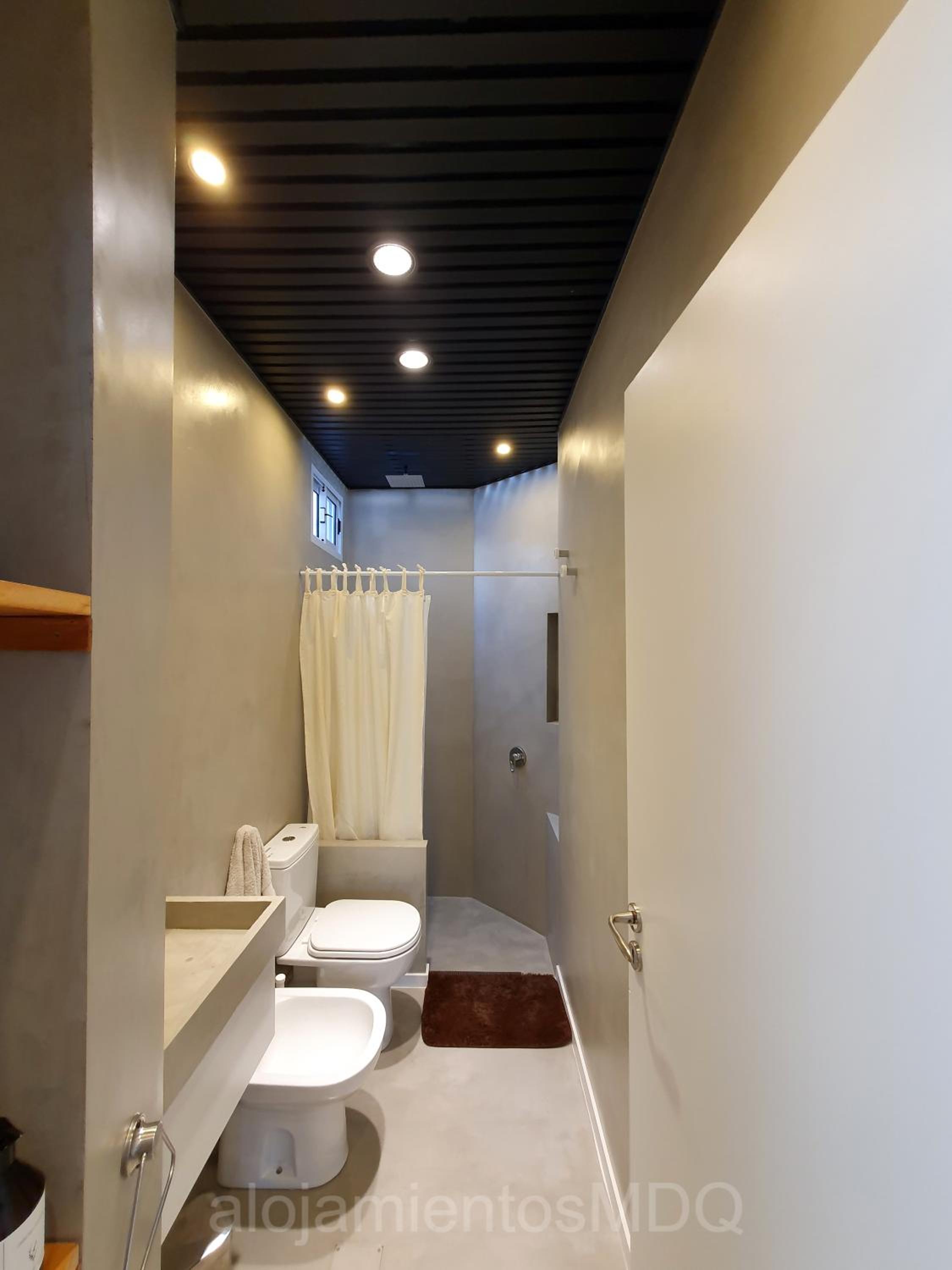 Casa Bruna, Divina y recién Renovada en Mar del Plata proximo Mogotes, a las playas del sur y El Faro - Somos AlojamientosMDQ -