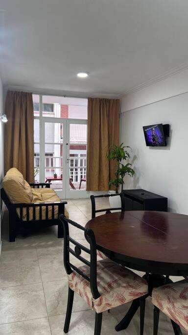 Excelente departamento, frente al mar