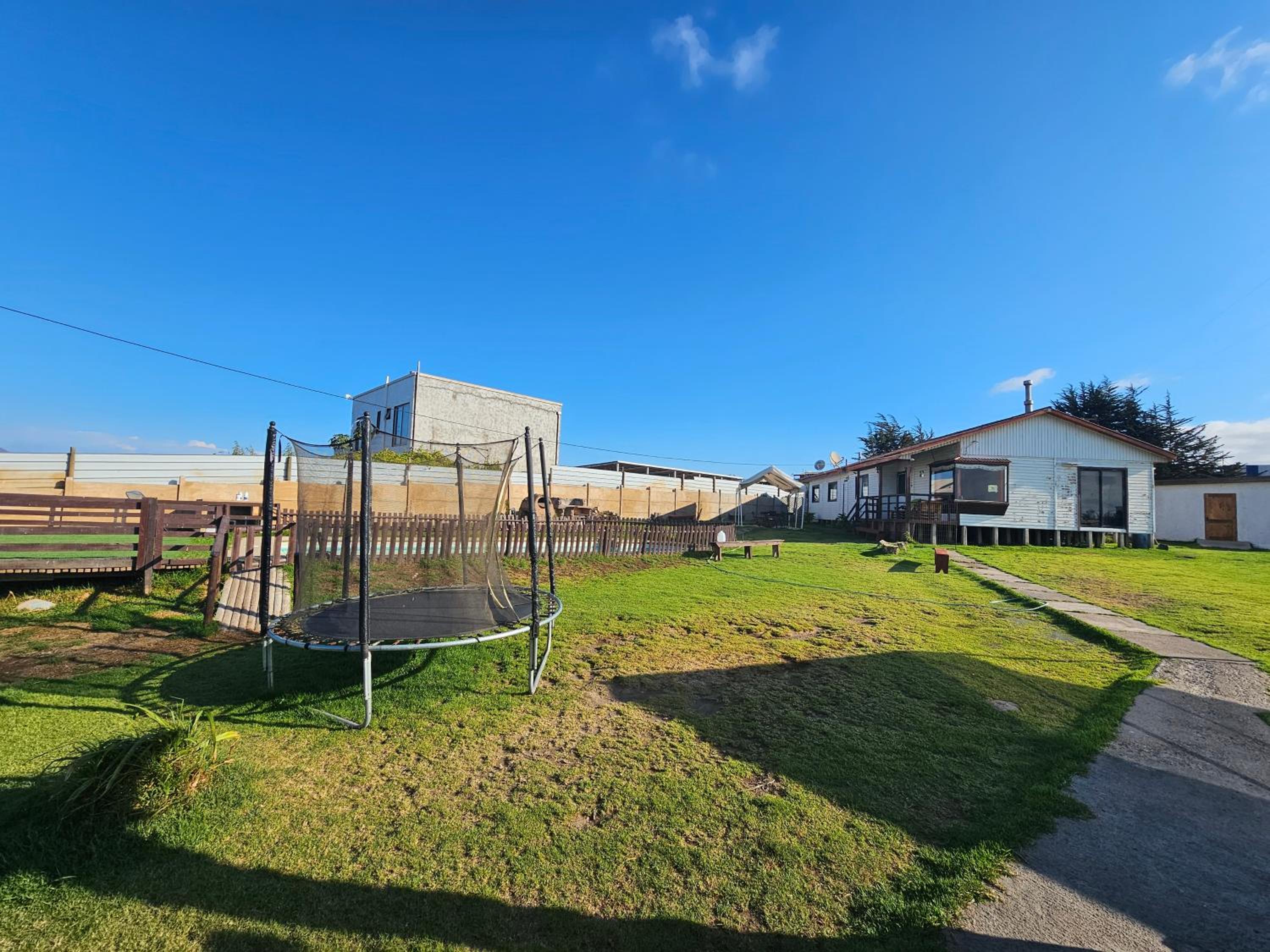 Arriendo de casa 9 personas con piscina