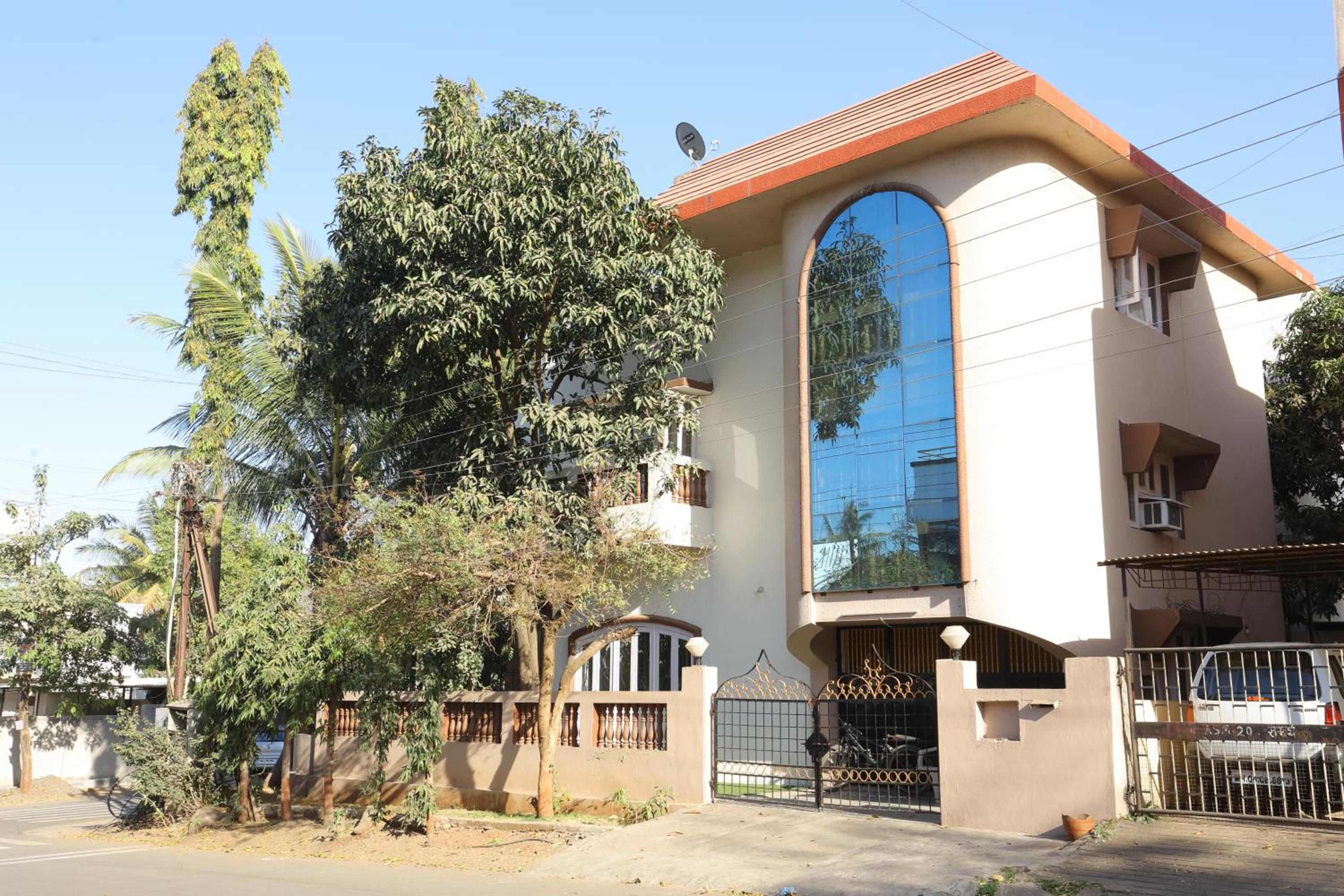 ROHAN HOUSE view 5