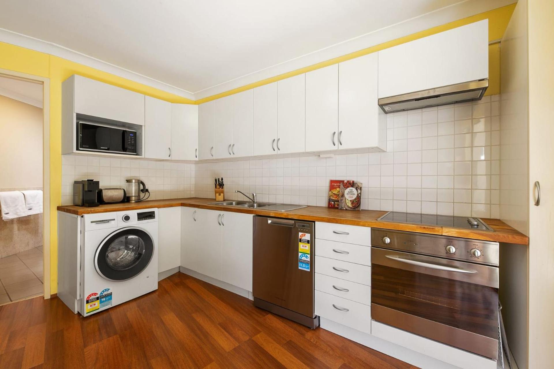 Swan River Applecross Heathcote Park 1BR Villa view 5