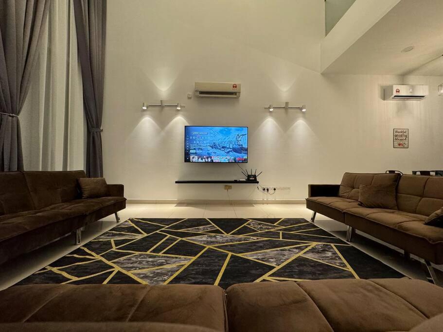 Private Pool Selangor Puchong Cyberjaya Putrajaya