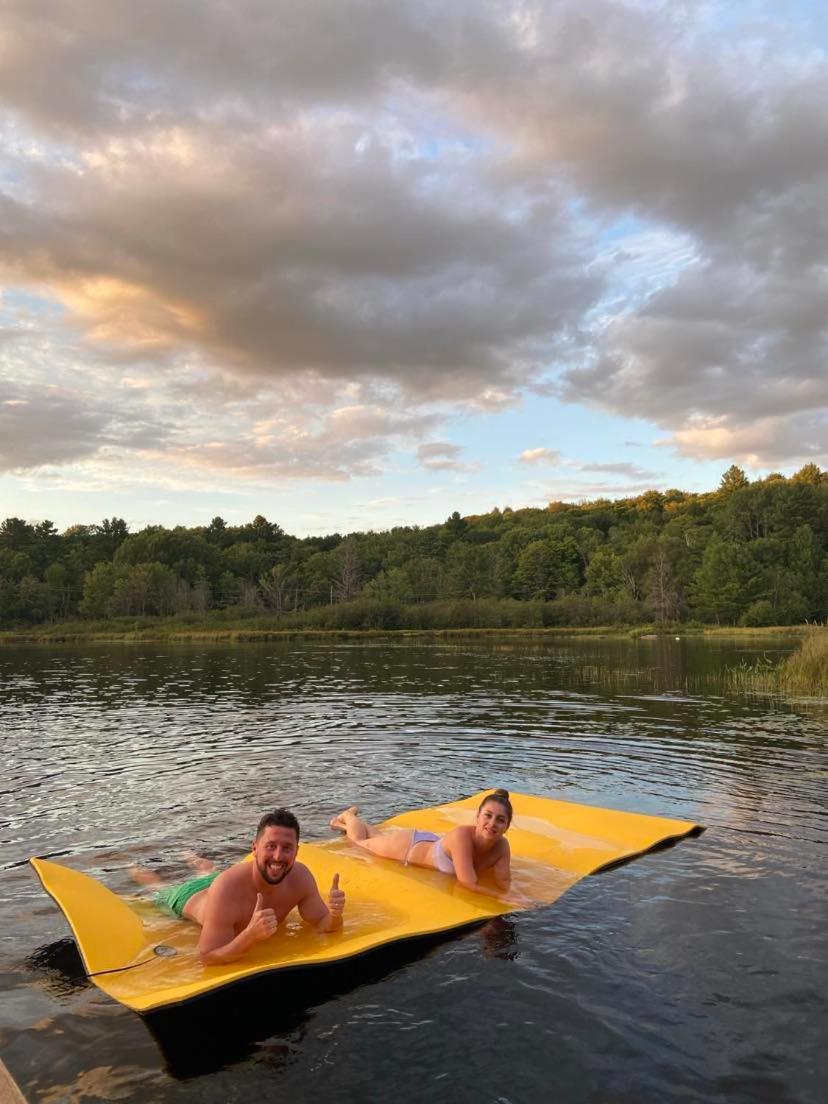 Four Season Waterfront Muskoka Retreat