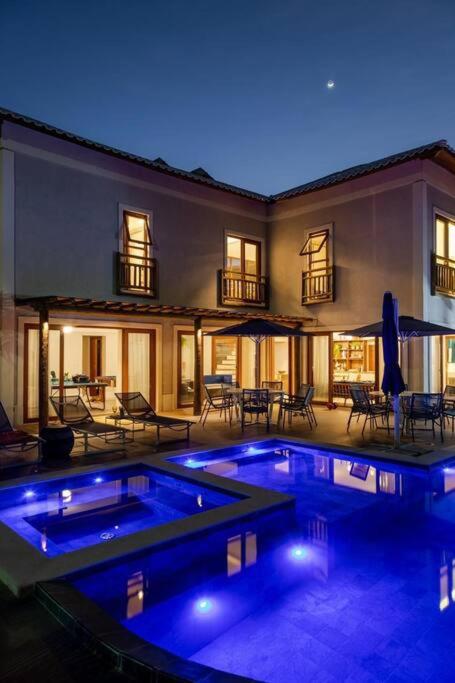 Casa espetacular em Guarajuba Ba