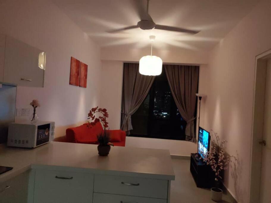 KA1009- Cyberjaya-Netflix-Wifi-Parking-Swimming Pool View, 1003 photo 4