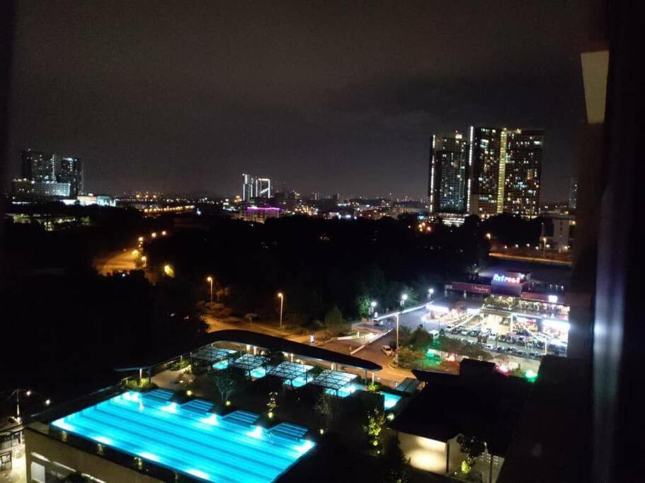 KA1009- Cyberjaya-Netflix-Wifi-Parking-Swimming Pool View, 1003 photo 7