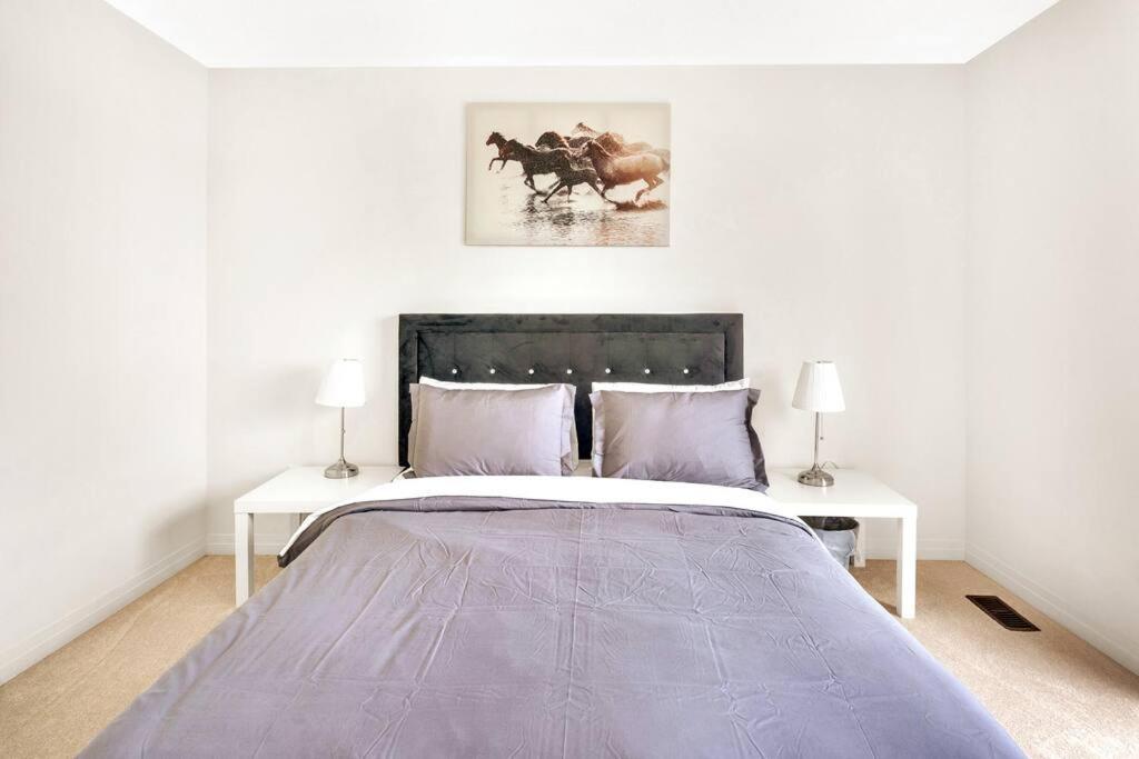 Tulip Smartments Brampton-Spacious 4 Bedroom Near Airport