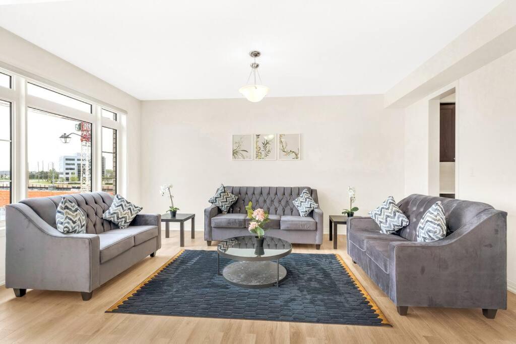 Tulip Smartments Brampton-Spacious 4 Bedroom Near Airport