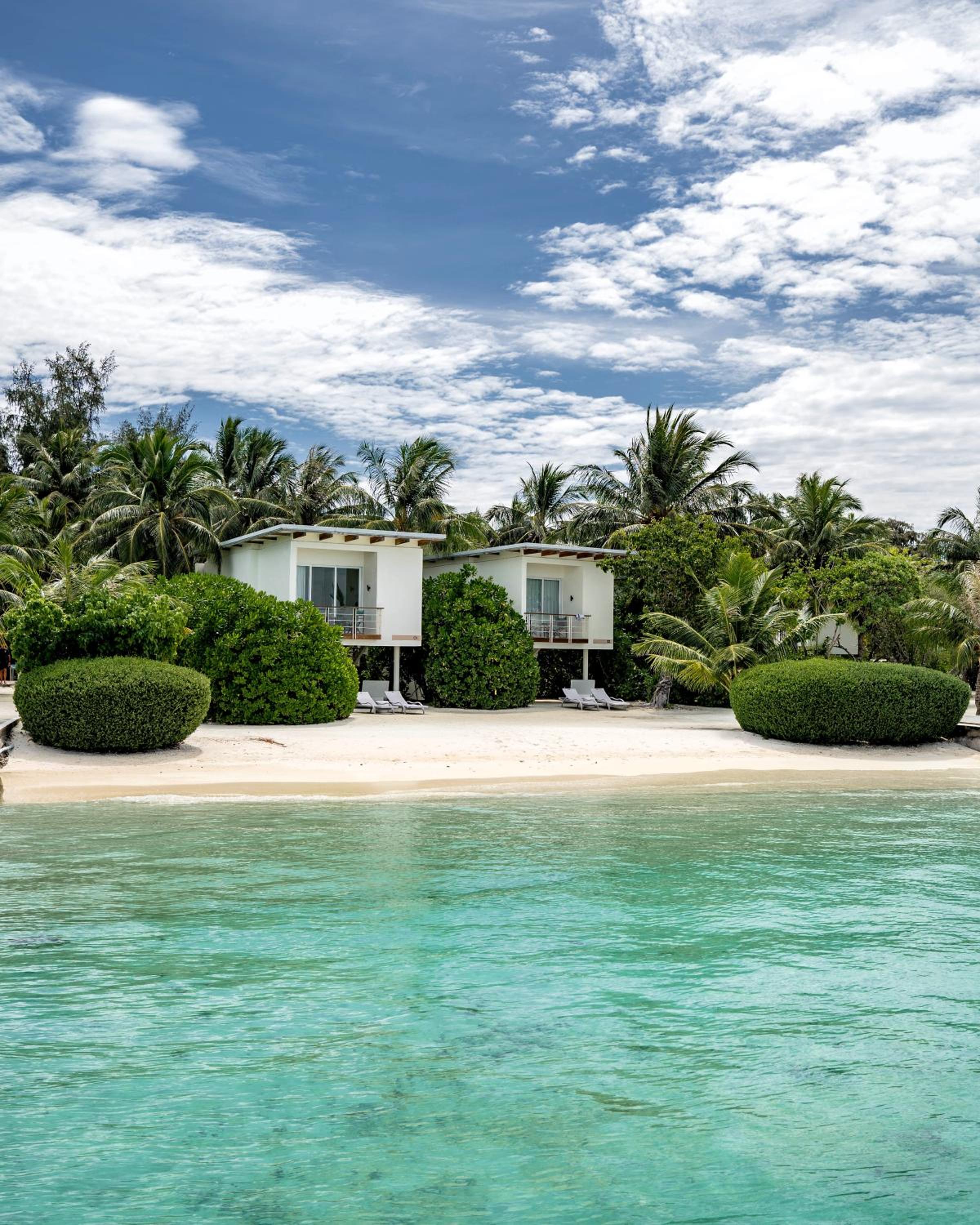 Holiday Inn Resort Kandooma Maldives - Kids Stay & Eat Free and Free Roundtrip Speed Boat for a minimum 4 nights stay — photo 37