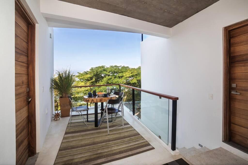 Villa Surya -6 BDRM, Breathtaking Ocean View, pool view 4