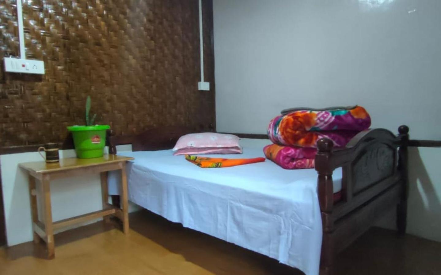 Megitar Homestay by StayApart