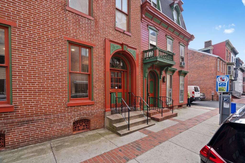 Downtown HBG Gem: 2BR Apt view 4